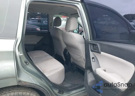 2014 Subaru Forester 2.5I z USA, uszkodzony, nr VIN JF2SJAAC2EH541162